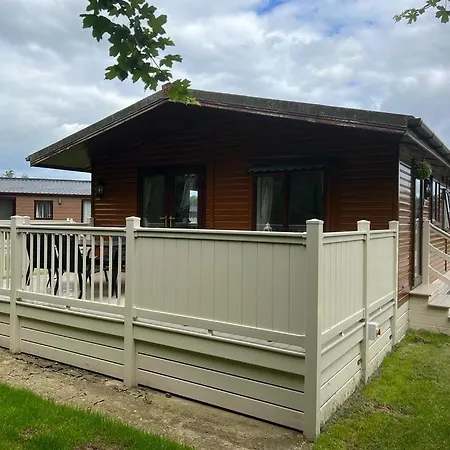Woodland With Hot Tub * Malton