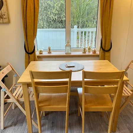 Woodland With Hot Tub Alojamento de Turismo Selvagem *