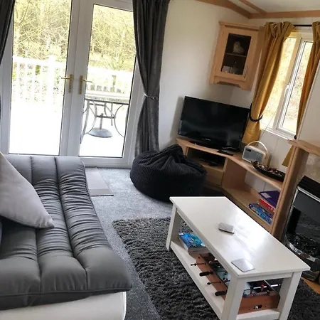 Woodland With Hot Tub * Malton